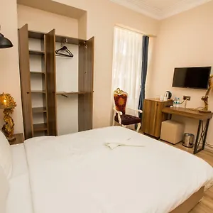Corner Garden Otel