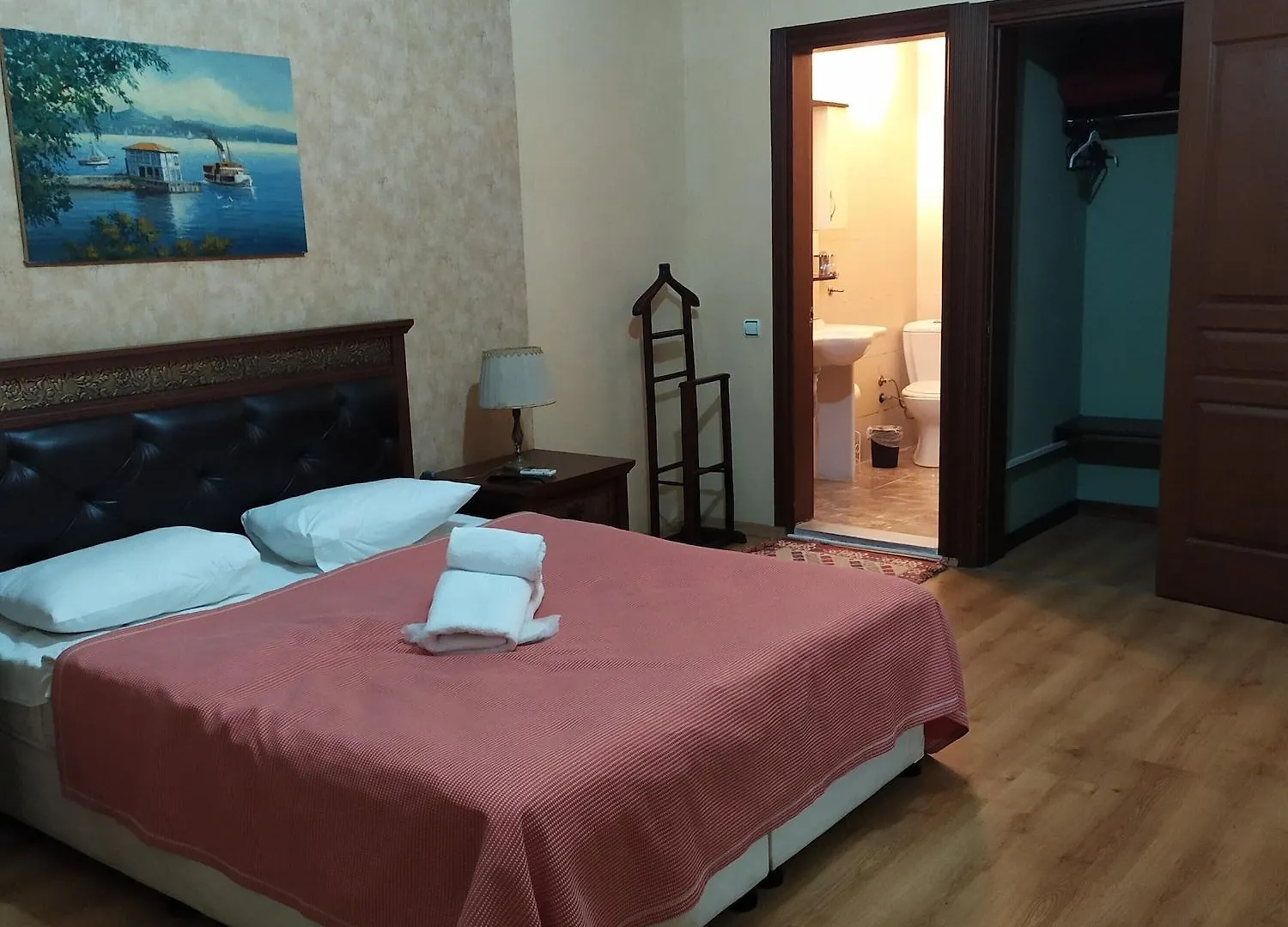 Istanbul Irish Hotel