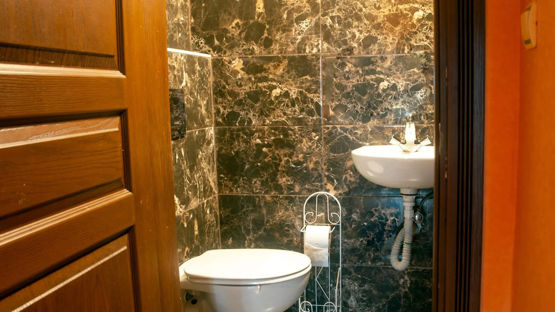 Istanbul Irish Hotel