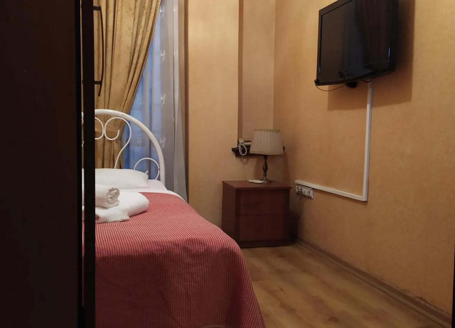 Istanbul Irish Hotel 2*,  Turkey