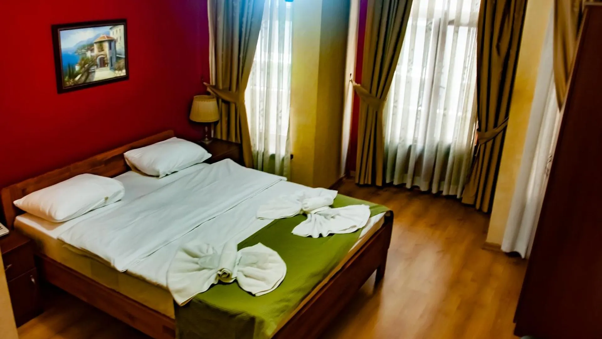 Istanbul Irish Hotel 2*,  Turkey