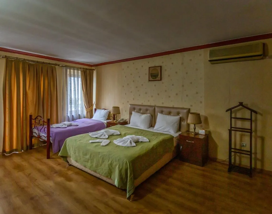 Istanbul Irish Hotel