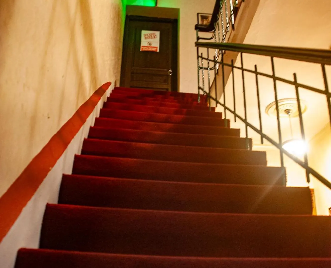 Istanbul Irish Hotel